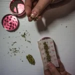 عوارض ماری جوانا بر دختران راهنمای جامع و تخصصی